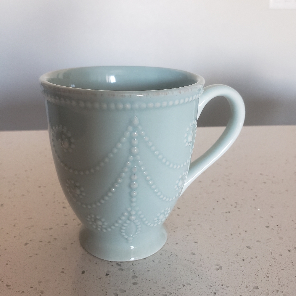 Lenox French Perle Dinnerware Ice Blue 3 Sets - Picture 3 of 7